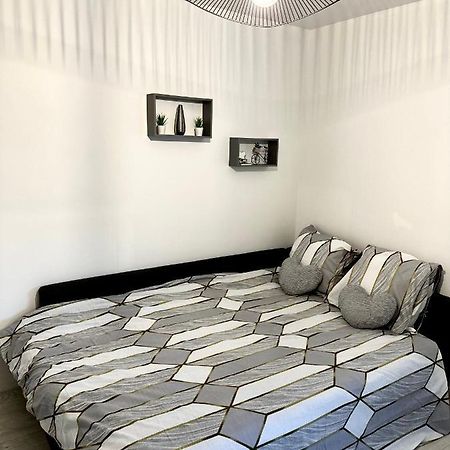 Jolie Appartement Duplex 2 Min Gare-Disney Et Paris 15 Min Noisy-le-Grand Kültér fotó