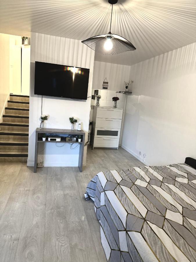 Jolie Appartement Duplex 2 Min Gare-Disney Et Paris 15 Min Noisy-le-Grand Kültér fotó