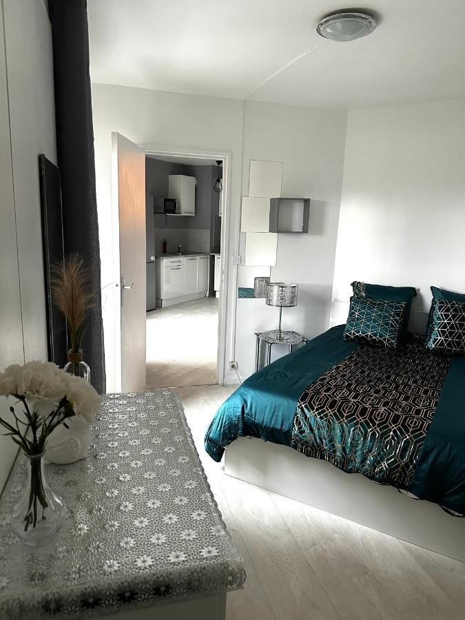 Jolie Appartement Duplex 2 Min Gare-Disney Et Paris 15 Min Noisy-le-Grand Kültér fotó