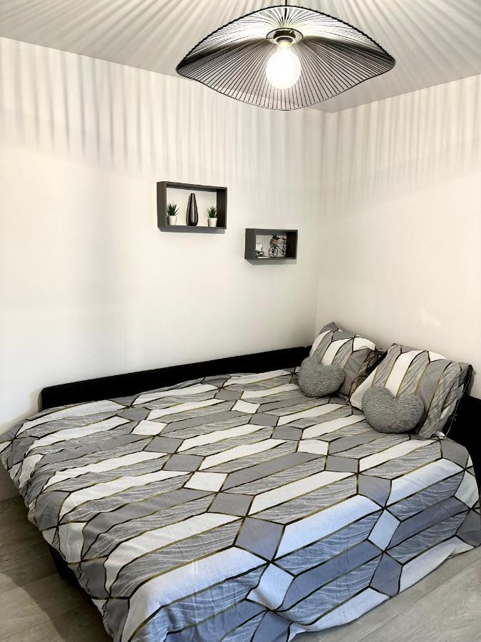Jolie Appartement Duplex 2 Min Gare-Disney Et Paris 15 Min Noisy-le-Grand Kültér fotó